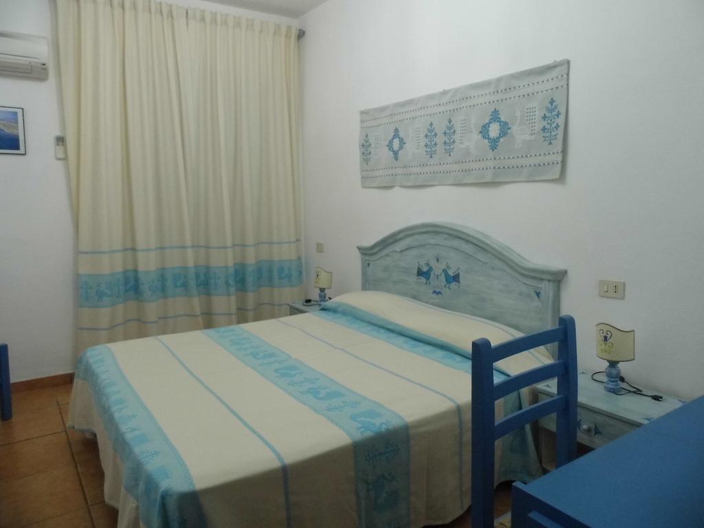 Lina Hotel Стинтино Стая снимка